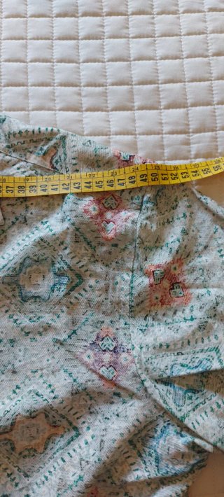 Camicia Zara Man fluida fantasia geometrica L