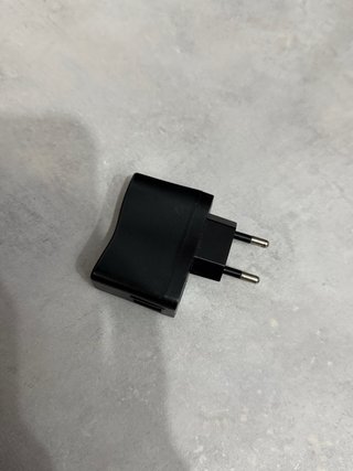 Cargador USB Enchufe Negro