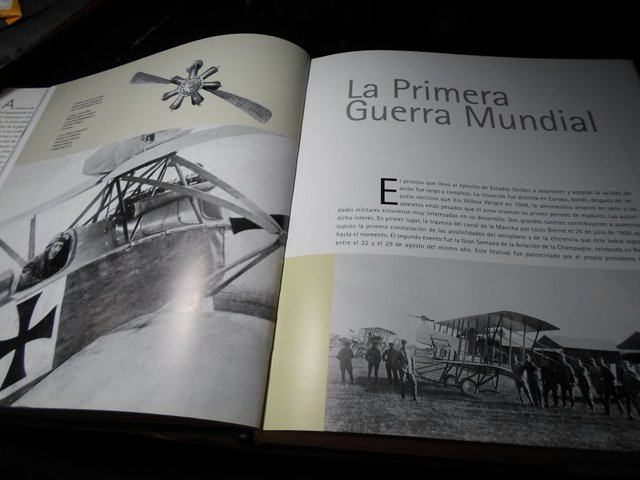 Gran Libro Aviones de Combate - Gran Formato