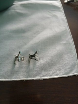 Bellissimi orecchini rossi e argento