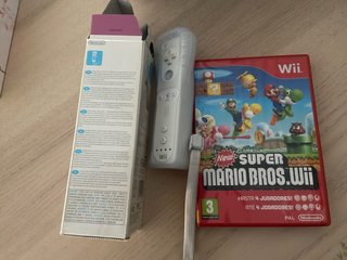 Mando Wii + Juego Super Mario Bros Wii