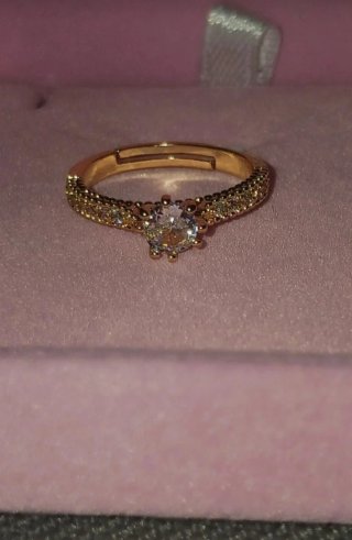 Anello oro 18k con diamante