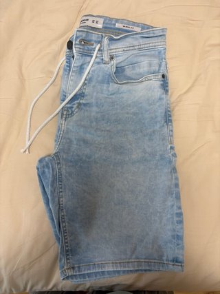 Pantalón corto vaquero Pull&Bear azul