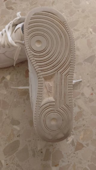 Nike Air Force 1 Triple White