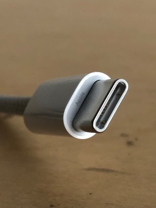 Cable USB-C a MagSafe 3 Apple Space Gray