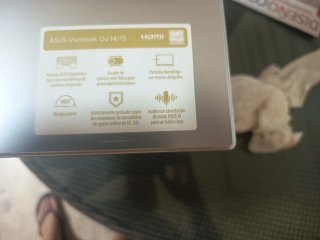 Portatile Asus Vivobook Argento e monitor 24 pollici