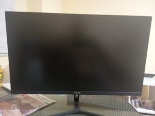 Portatile Asus Vivobook Argento e monitor 24 pollici