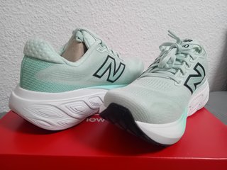 New Balance Fresh Foam X 880v15 Mujer