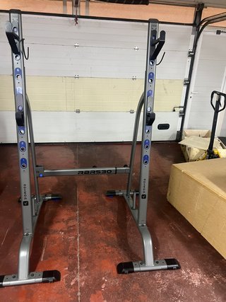 Rack Sentadillas y Soporte Barra RBR 530