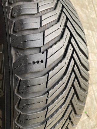 1 Neumático 205/60 R16 MICHELIN