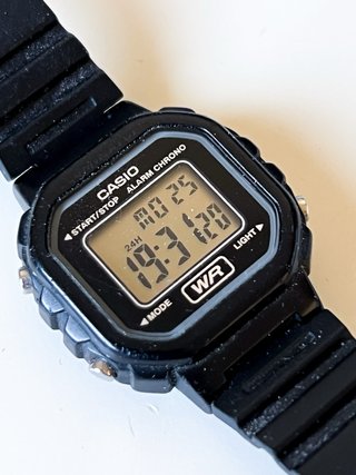 Confezione da 2 Orologi Casio LA-20WH