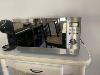 Microondas IKOHS plateado