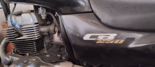 Honda CB 250 Negra Poco Uso