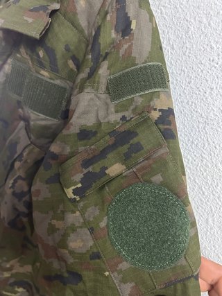 Uniforme campaña boscoso pixelado frío