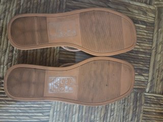 Sandalias Tiras Brillantes Marrón Talla 36