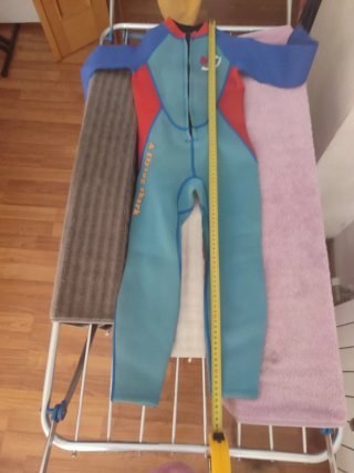 Neopreno infantil largo