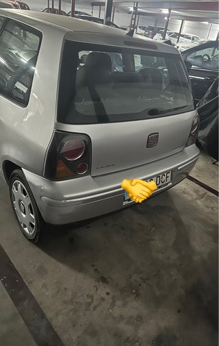 SEAT Arosa 2004