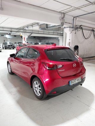 Mazda 2 2017