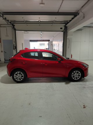 Mazda 2 2017