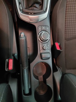 Mazda 2 2017