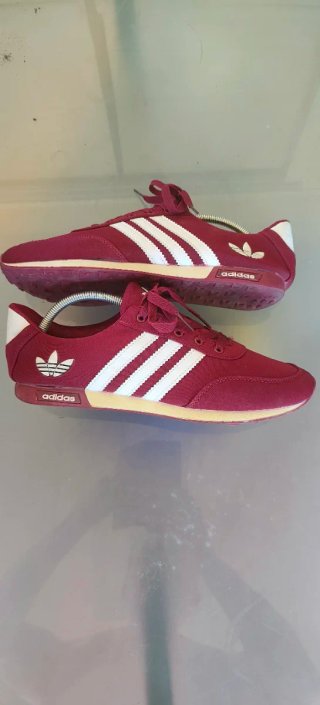 Zapatillas Adidas T.44 Rojas