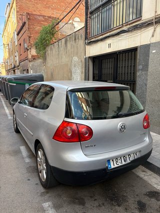 Volkswagen Golf 2005