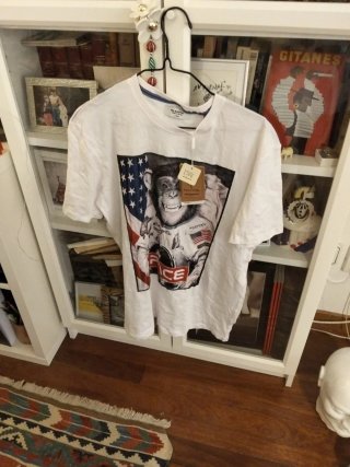 Camiseta Alcott Estampada Mono Astronauta Talla L