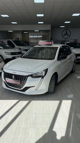 Peugeot 208 2022