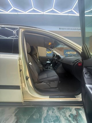 Volvo XC90 2006