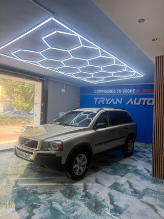 Volvo XC90 2006