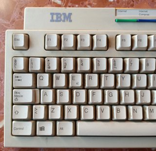 TECLADO IBM-9930