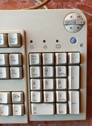 TECLADO IBM-9930