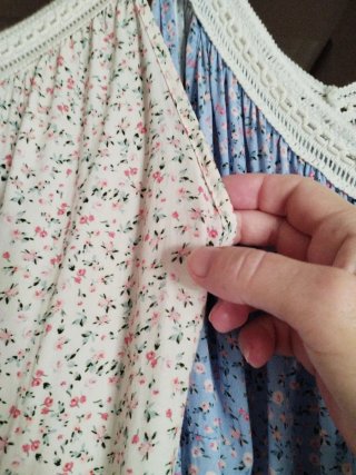 Lote 2 tops fluidos floral