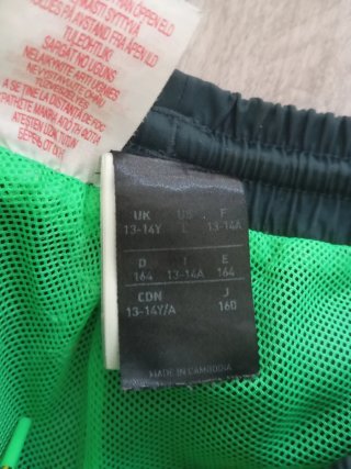 Pantaloneta Adidas original 13-14 años