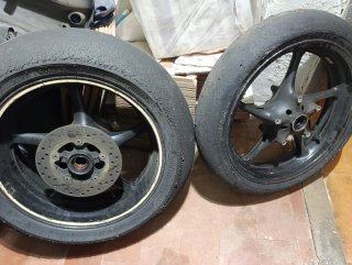 Llantas Yamaha R6R 2007