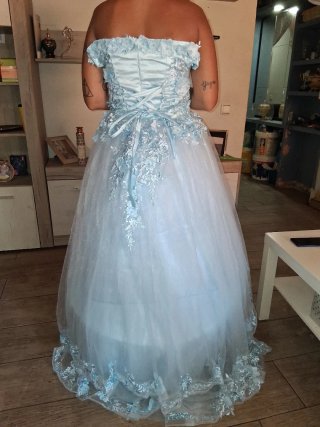 Vestido divino de fiesta con flores 55€sin cam cam