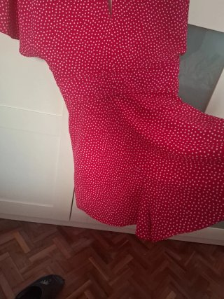 Vestido con short Zara.
