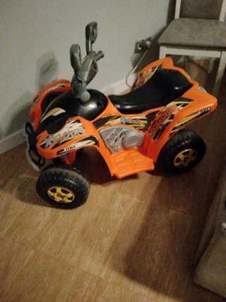 Quad Infantil Naranja y Negro
