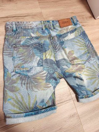 Pantalón corto vaquero estampado Pull&Bear