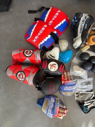 Patines Hockey (Hoquei), Protecciones y Material
