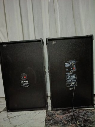 Altavoces Fenton 12 Negro/Amarillo