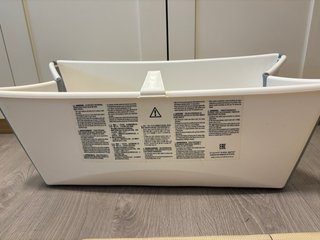 Bañera Stokke bebé blanca