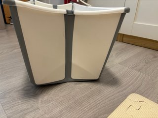 Bañera Stokke bebé blanca