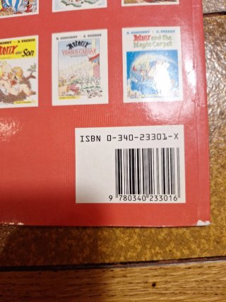 ASTERIX and Caesar's Gift. Libro 19