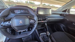 Peugeot 208 2022