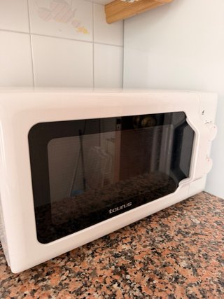 Microondas Taurus Blanco