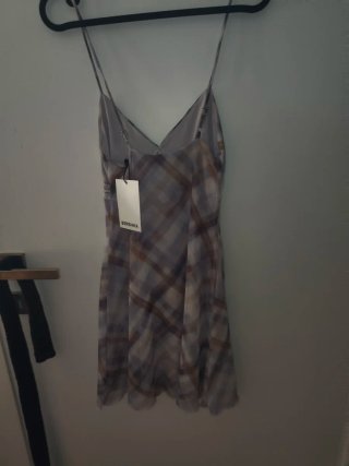 Vestido lencero cuadros Bershka T.S