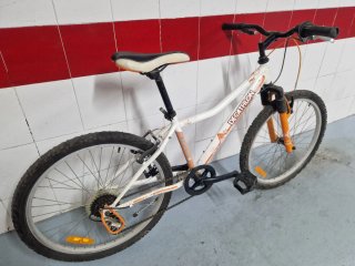 Bicicleta MTB Decathlon Rockrider rueda 20 Niños