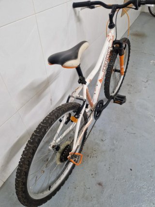 Bicicleta MTB Decathlon Rockrider rueda 20 Niños