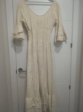 Vestido JOT largo nido de abeja beige